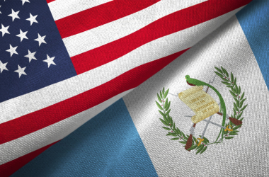 Bandera EEUU y Guatemala